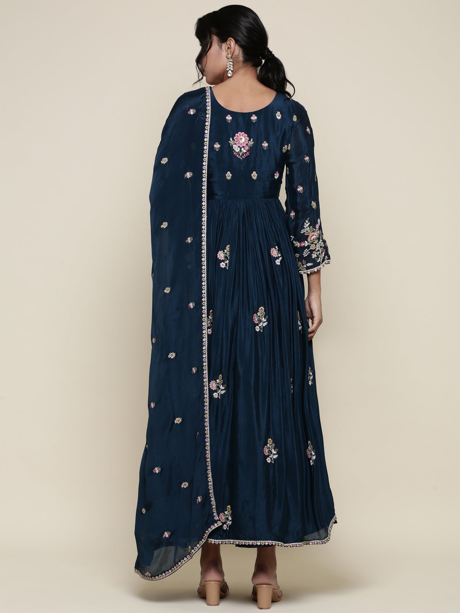 Peacock georgette resham embroidered anarkali set - Image 3